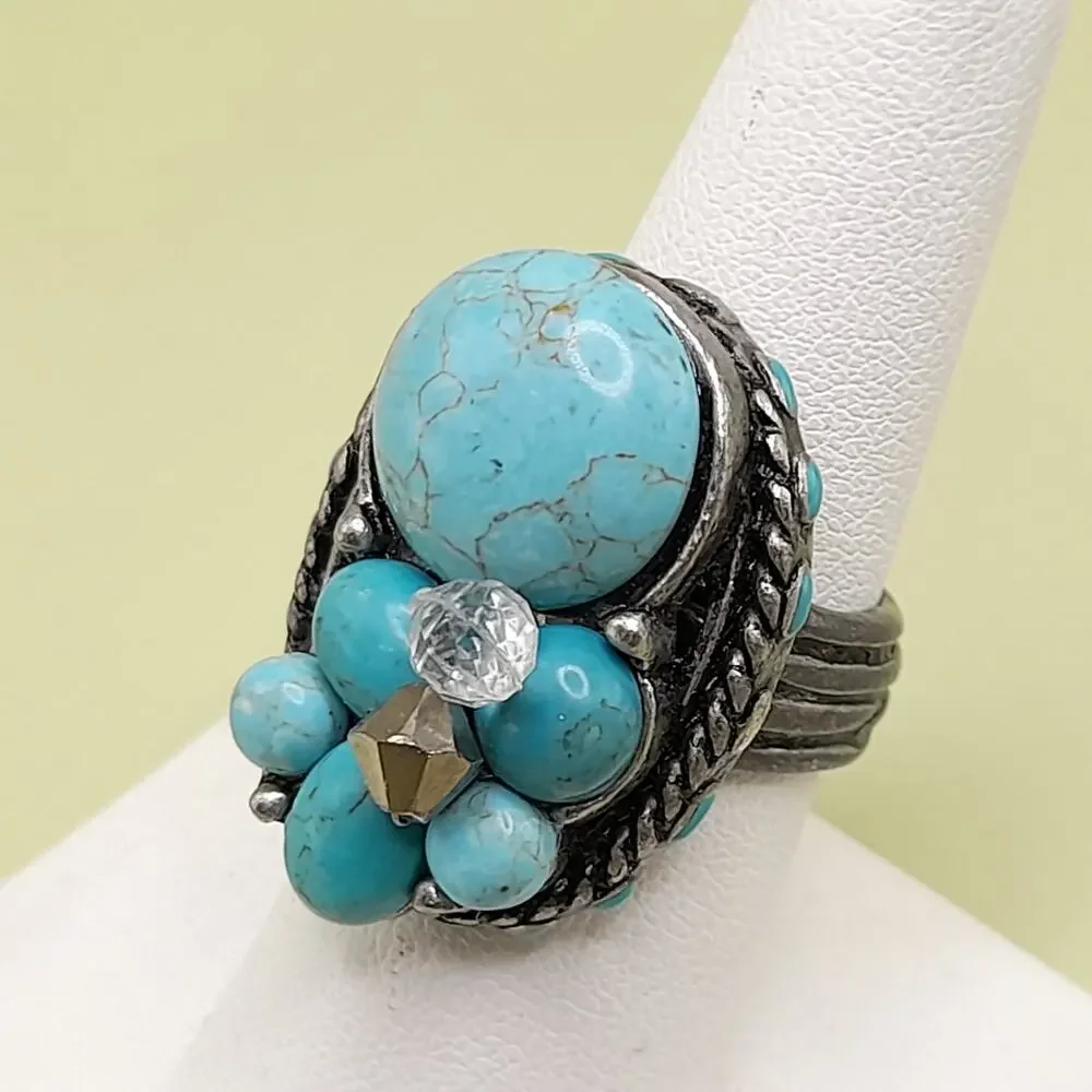 Chico’s Faux Turquoise Beaded Adjustable Ring Silver Tone Cluster Dome Size 8